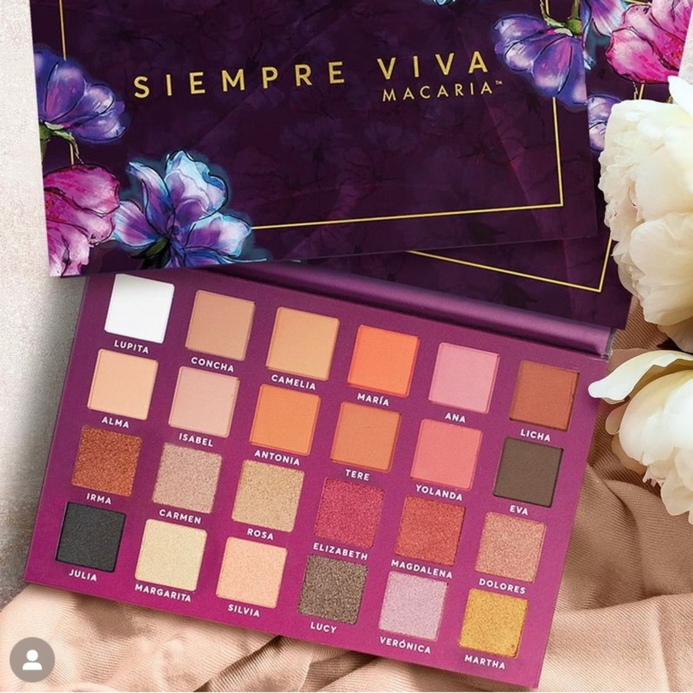 Eyeshadow Palette